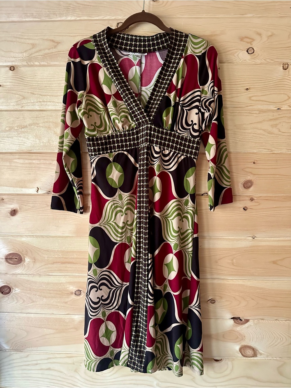 En Focus Studio Retro 70s Geometric Mod Print Knit Knee-Length Dress V-Neck 8⁠